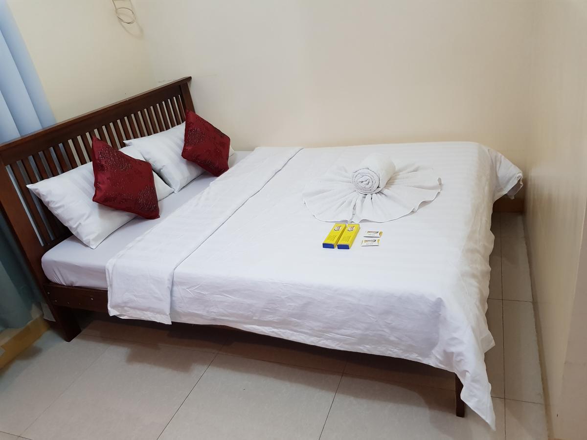 Calapan Eduardo'S Resort מראה חיצוני תמונה